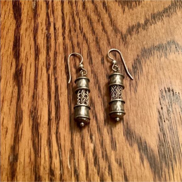 100% Silver Knitted Necklace & Earrings Set - Picture 7 of 13